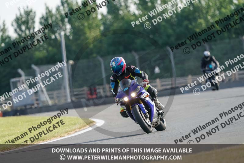 donington no limits trackday;donington park photographs;donington trackday photographs;no limits trackdays;peter wileman photography;trackday digital images;trackday photos